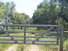 Gate at the end of the road, Fred, IT. [IMG 8]